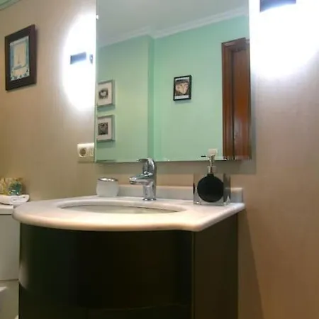 Atico Con Terraza En El Corazon De