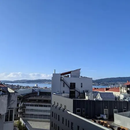 Apartamento Atico Con Terraza En El Corazon De Vigo
