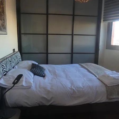 Atico Con Terraza En El Corazon De