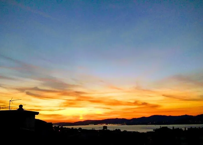 Atico Con Terraza En El Corazon De Apartment Vigo