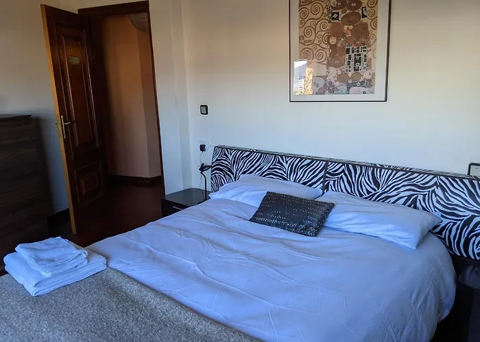 Atico Con Terraza En El Corazon De Apartment Vigo